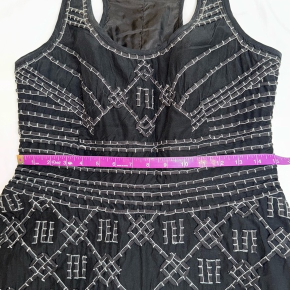 Leifsdottir Black with White Quilt Stitching Sleeveless Mini Dress - Picture 4 of 11